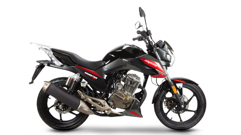 Ικανοποιητικές διαστάσεις με άνετη θέση οδήγησης για πολλά ξεκούραστα χιλιόμετρα στην πόλη.