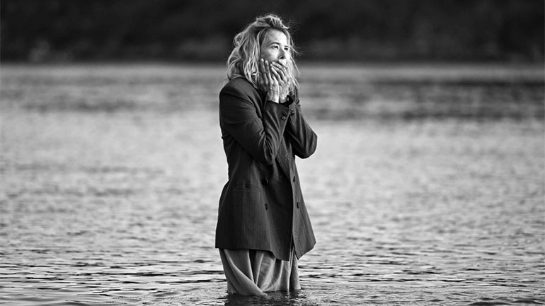 «Αγαπητοί Σύντροφοι!»: Ένα ιστορικό δράμα του Αντρέι Κοντσαλόφσκι