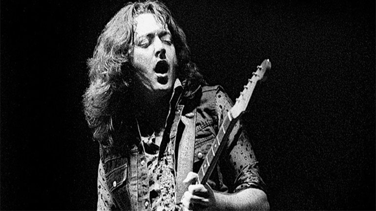 Ρόρι Γκάλαχερ: Σαν σήμερα γεννήθηκε ο Ιρλανδός μουσικός του ροκ