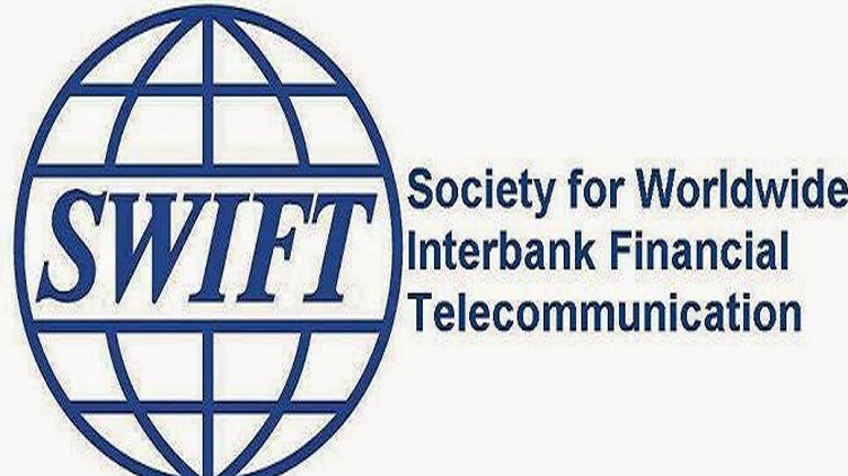 «Με τη βούλα» εκτός SWIFT επτά ρωσικές τράπεζες