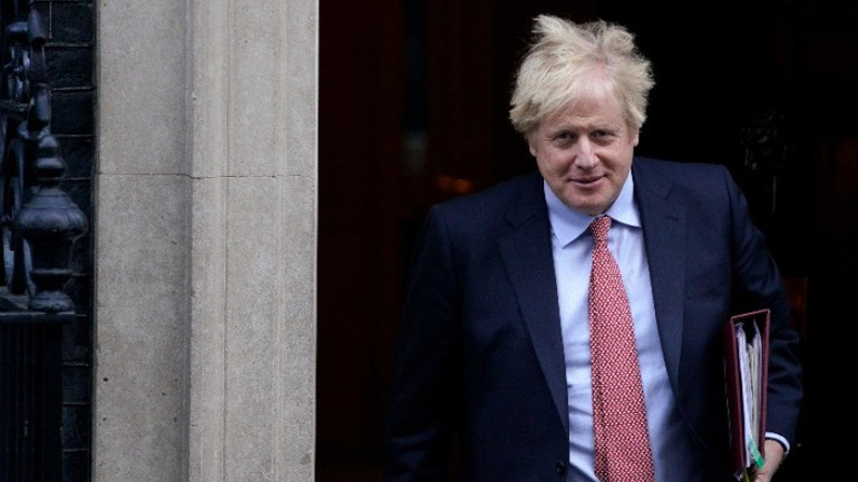 Βρετανία: Ο Τζόνσον συνέκρινε τον Πούτιν με τον Σλόμπονταν Μιλόσεβιτς