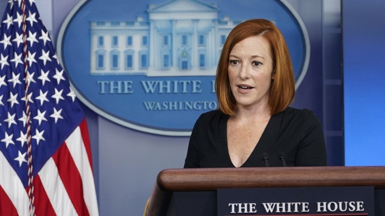 Ο Λευκός Οίκος δεν τάσσεται υπέρ της αλλαγής του καθεστώτος στη Ρωσία