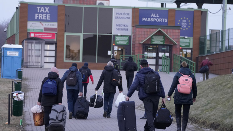 ΟΗΕ: Οι πρόσφυγες από την Ουκρανία ίσως φτάσουν ακόμη και τα 11 εκατομμύρια ΟΗΕ: Οι πρόσφυγες από την Ουκρανία ίσως φτάσουν ακόμη και τα 11 εκατομμύρια