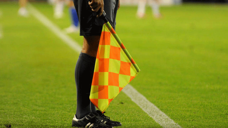 Super League: Οι διαιτητές των αγώνων της Κυριακής