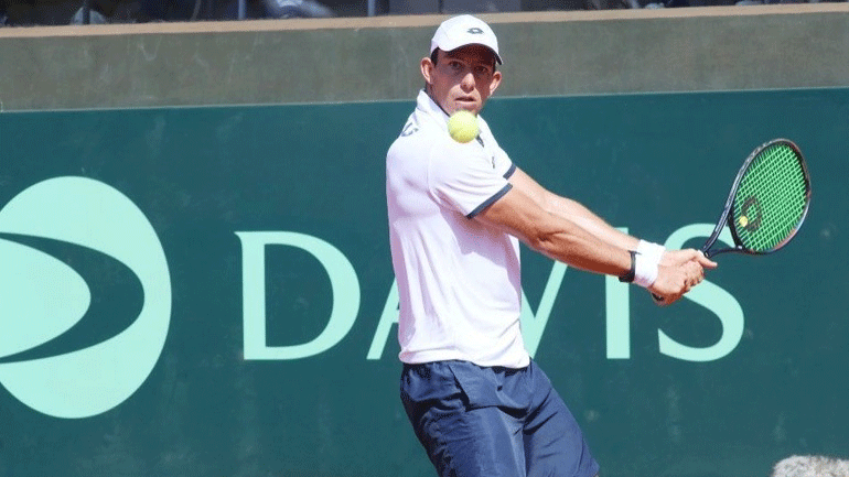 Davis Cup: Απρόσμενη ήττα του Περβολαράκη, 1-0 η Τζαμάικα