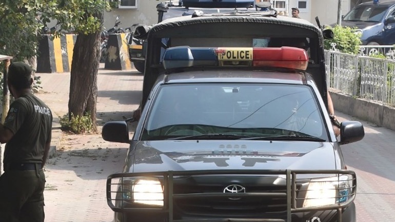 Πακιστάν: Τουλάχιστον 56 νεκροί από επίθεση σε τέμενος στην Πεσαβάρ