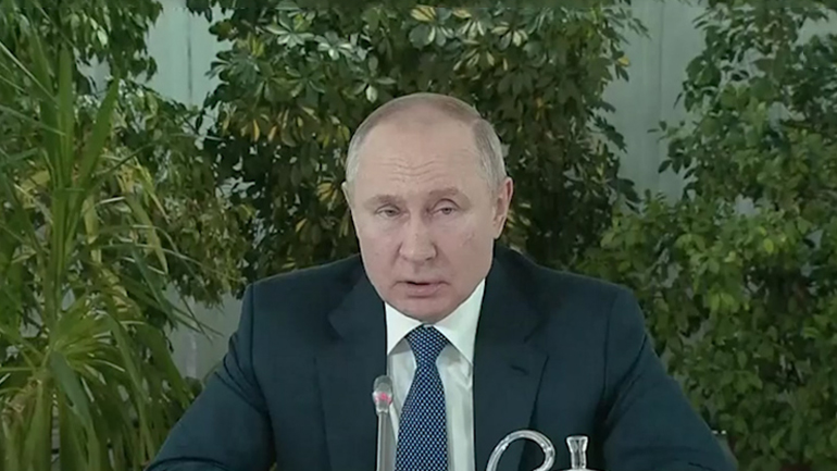 Πούτιν: Οι κυρώσεις κατά της Ρωσίας ισοδυναμούν με κήρυξη πολέμου Πούτιν: Οι κυρώσεις κατά της Ρωσίας ισοδυναμούν με κήρυξη πολέμου