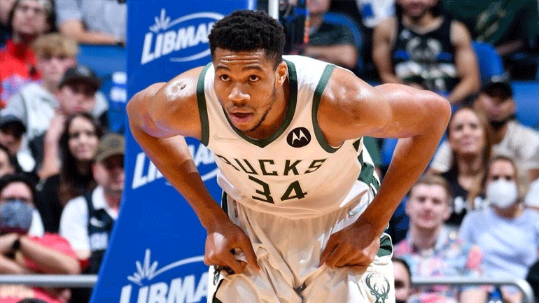 Αντετοκούνμπο: «Να το συνεχίσουμε, να εξελιχθούμε, να βελτιωθούμε»