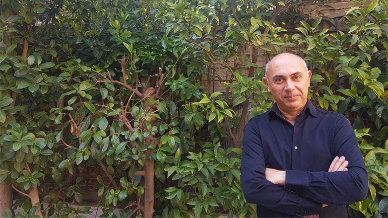 Κυκλοφόρησε το ιστορικό μυθιστόρημα του Πέτρου Πουρλιάκα «Αλμυρό μετάξι»