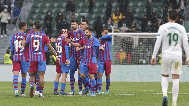 Ισπανία: Δύσκολη νίκη με ανατροπή για την Μπαρτσελόνα, 2-1 την Έλτσε