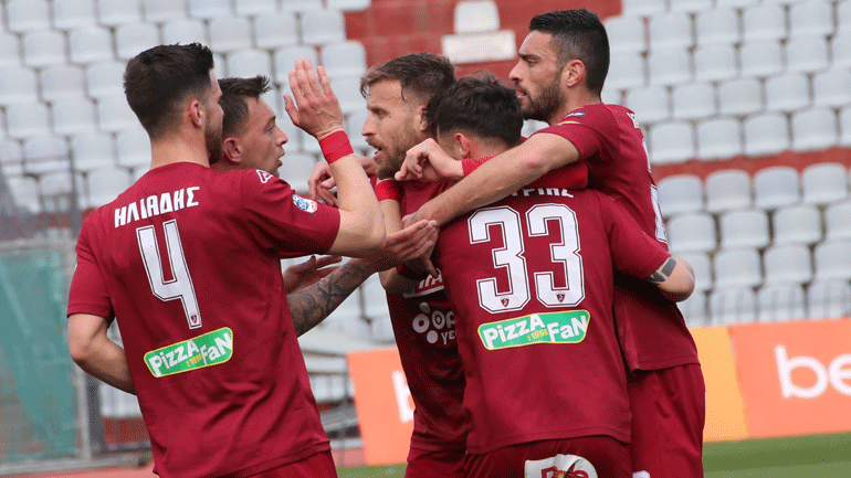 Super League 2: Ανέβηκε στην κορυφή και περιμένει η ΑΕΛ, 3-0 τον Ηρακλή