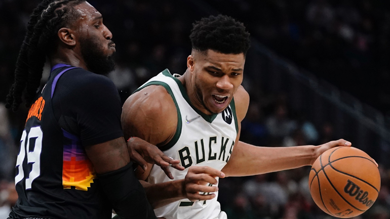 NBA: Έσπασαν το αήττητο των Σανς οι Μπακς – Τρομερός «οργανωτής« o Giannis