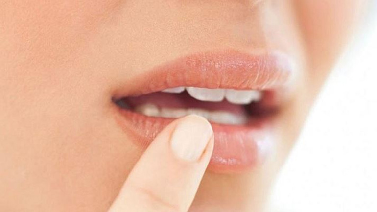 Πώς να αντιμετωπίσετε τον επιχείλιο έρπη