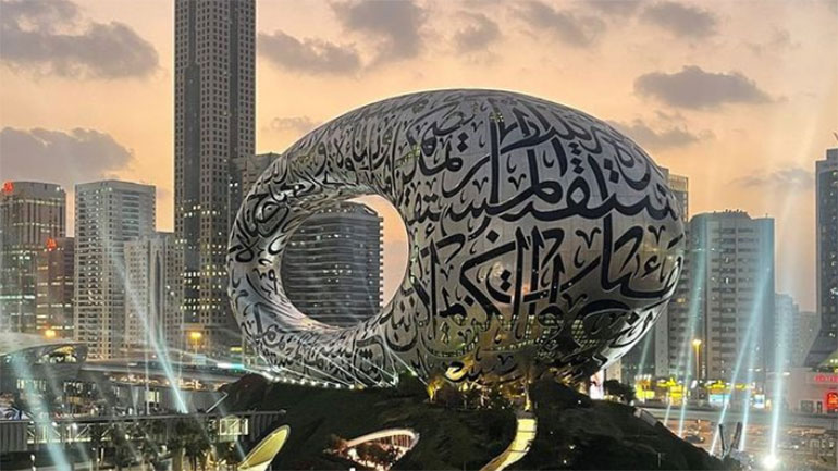 Άνοιξε τις πύλες του το Museum of the Future στο Ντουμπάι