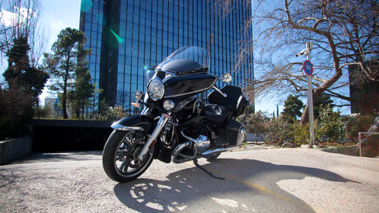 Από χιλιόμετρα ξεχωρίζει ως ένα γνήσιο cruiser μεγάλων αποστάσεων.