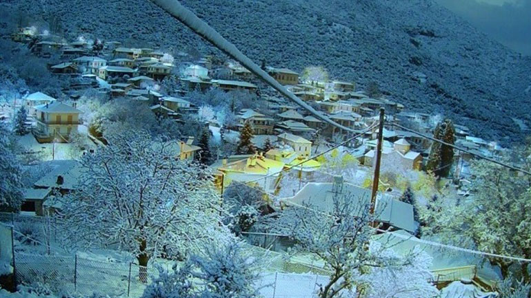 Τοπικά πυκνές χιονοπτώσεις την Παρασκευή ακόμη και σε χαμηλά υψόμετρα