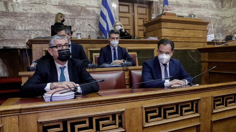 Βουλή: Ψηφίστηκαν με ευρύτερη πλειοψηφία οι ενεργειακές συμβάσεις με ΗΑΕ και Ινδία