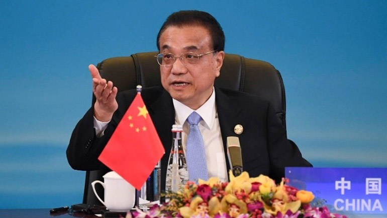 Κίνα: Να συνεχιστούν οι συνομιλίες για κατάπαυση του πυρός στην Ουκρανία