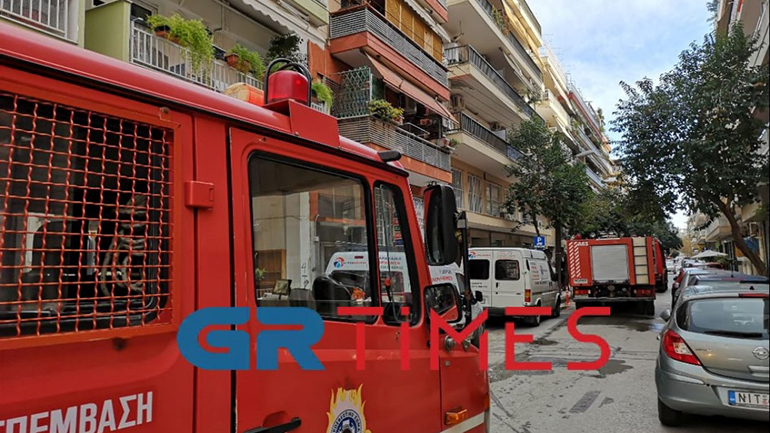 Θεσσαλονίκη: Φωτιά σε διαμέρισμα – Στο νοσοκομείο ένα άτομο