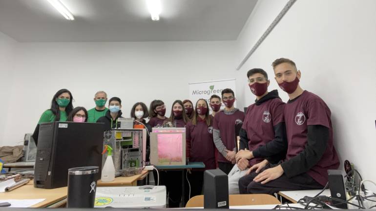 Πολύτιμα μικρολαχανικά καλλιεργούν μαθητές και μαθήτριες από το Κιλκίς