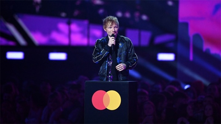 Ο Εντ Σίραν στη δίκη για το τραγούδι του «Shape of You»