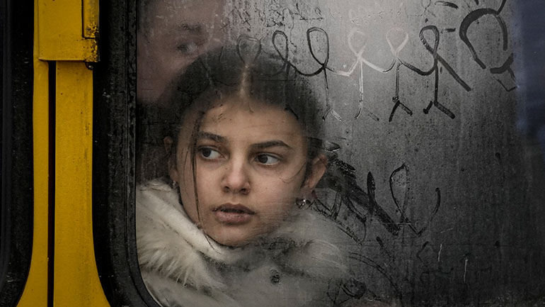 Ουκρανία: Χτυπήθηκε κονβόι αμάχων – Πληροφορίες για επτά νεκρούς, ανάμεσά τους και ένα παιδί