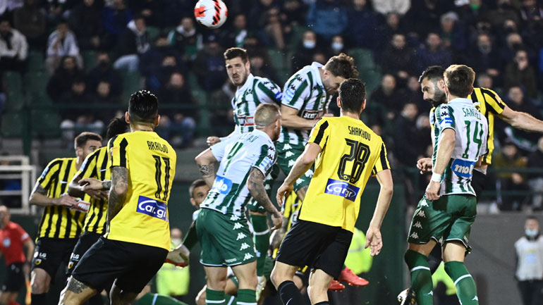 Super League: Σέντρα στα πλέι οφ του πρωταθλήματος!