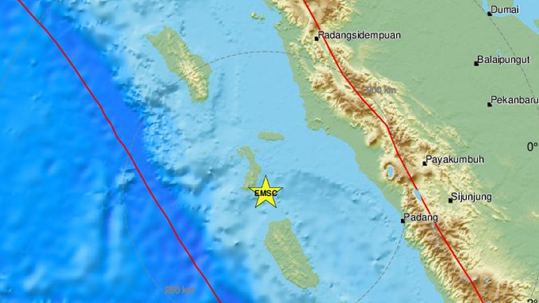 Σεισμός 6,6 Ρίχτερ στην Ινδονησία
