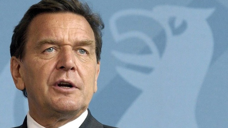 Γερμανία: Ο πρώην καγκελάριος Σρέντερ είχε πολύωρη συνάντηση με τον Πούτιν για τον πόλεμο στην Ουκρανία