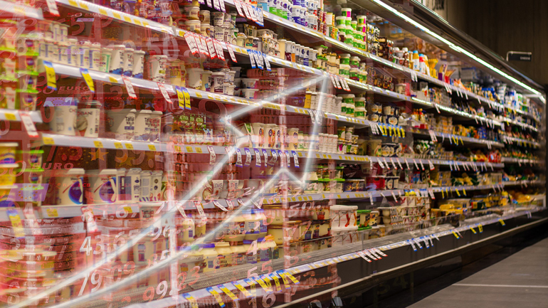 Μας κλέβουν ασύστολα