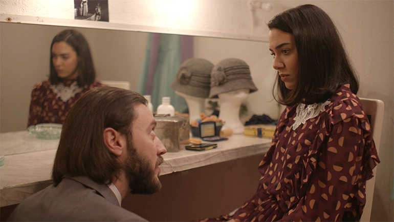 «Τα καλύτερά μας χρόνια»: Η Ελπίδα ανακαλύπτει σοκαρισμένη ότι είναι έγκυος!