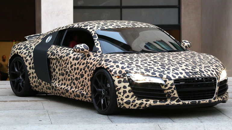 Το χρήμα αγοράζει supercars αλλά όχι και γούστο!