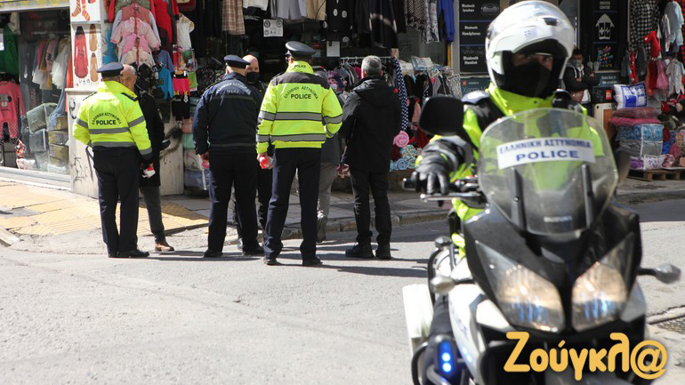 Έλεγχοι της Αστυνομίας στο κέντρο της Αθήνας