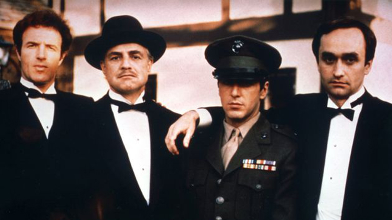 Η αμερικάνικη μαφία υποκλίθηκε στον ”Νονό”, τελικά! Η αμερικάνικη μαφία υποκλίθηκε στον ”Νονό”, τελικά!