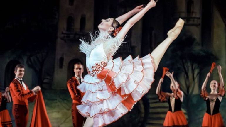 Σε κατάσταση σοκ από την εισβολή οι Ουκρανοί χορευτές του «Μπαλέτου της Πόλης του Κιέβου»