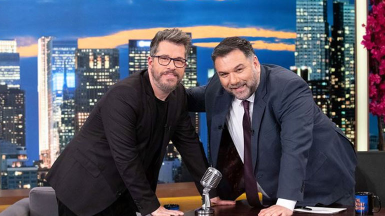 Χάρης Βαρθακούρης για τη σύζυγό του Αντελίνα: «Έγινε μελαχρινή και είδα ξανά τη γυναίκα που ερωτεύτηκα»