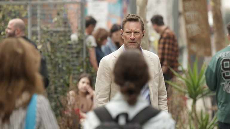 Θεσσαλονίκη: Από την πλατεία Εμπορίου τα πρώτα πλάνα του «The Bricklayer» – Σε αρχηγείο της CIA θα μετατραπεί το δημαρχιακό μέγαρο