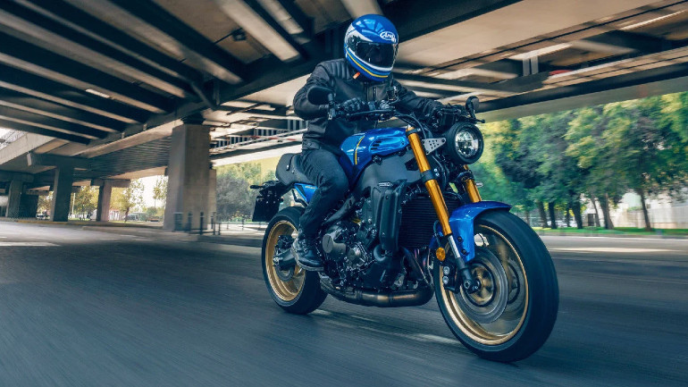 Τα ρετρό μοντέλα προσφέρουν έμπνευση για κλασικό ρουχισμού.