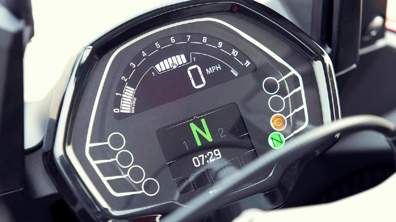 TFT οθόνη με δυνατότητα συνδεσιμότητας.