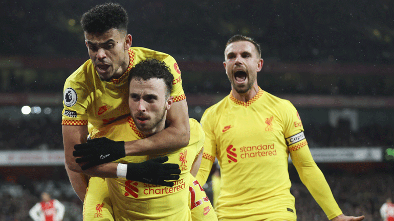 Μια ανάσα από την κορυφή η Λίβερπουλ, 2-0 την Άρσεναλ