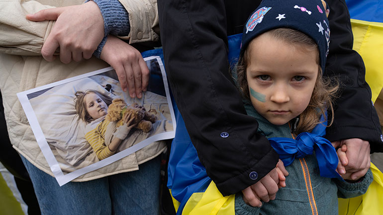 Politico: «Απαράδεκτη» η ρωσική επίθεση στην Ουκρανία, λέει το 60% των Ελλήνων