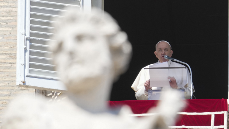 Πάπας Φραγκίσκος: Διεστραμμένη κατάχρηση εξουσίας η εισβολή στην Ουκρανία