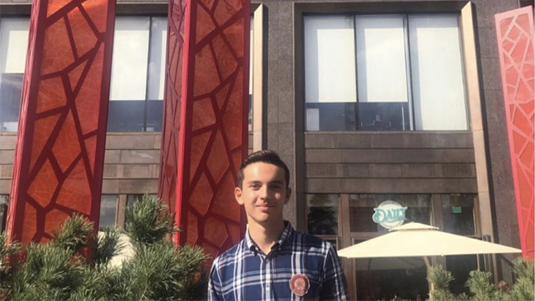 Θεσσαλονίκη: Μαθητής πήρε υποτροφία σε κορυφαίο κολλέγιο αστροφυσικής των ΗΠΑ