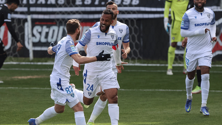 Νικητής στην Κρήτη ο Ιωνικός, 3-2 τον ΟΦΗ