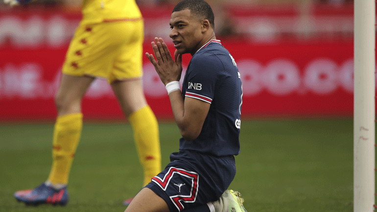 Γαλλία: Βαριά ήττα για την Παρί, 3-0 η Μονακό