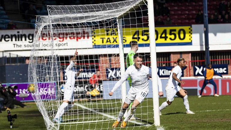 Σκωτία: Δύσκολη νίκη της Ρέιντζερς, 2-1 Νταντί