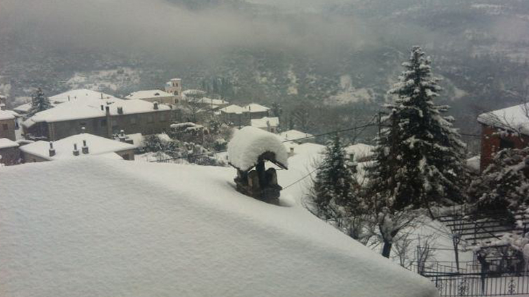 Τραγικός θάνατος για 73χρονο-Γλίστρησε κι έπεσε σε γκρεμό 30 μέτρων