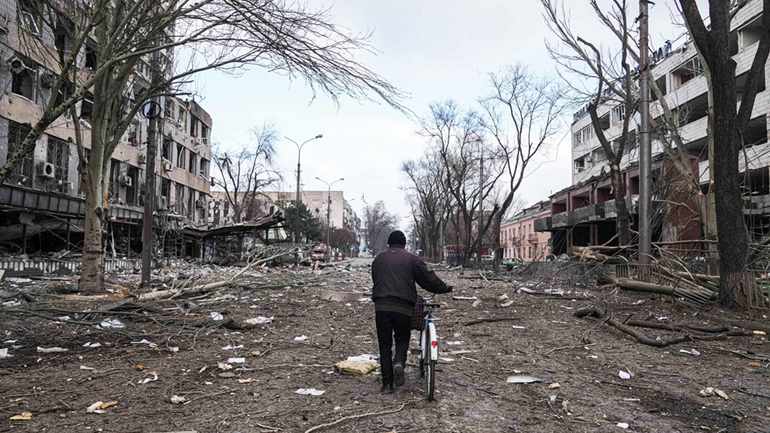 Δεν παραδίδεται η Μαριούπολη