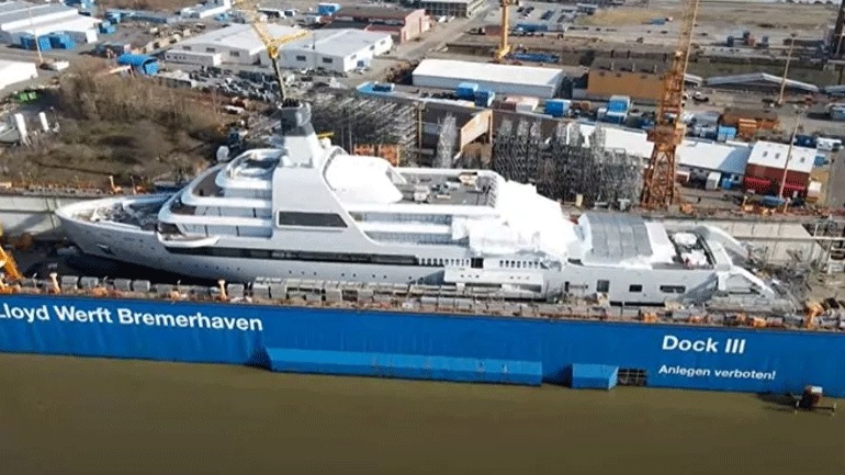 Το γιοτ "Eclipse"