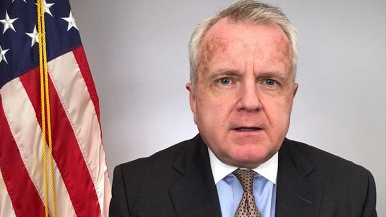 Ο Αμερικανός πρέσβης στη Μόσχα ζήτησε από τη Ρωσία να σεβαστεί το διεθνές δίκαιο